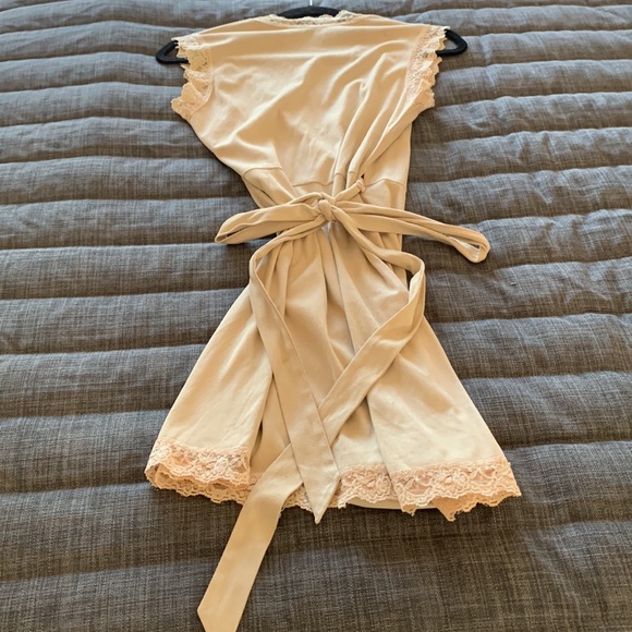 Bebe Wrap dress - Picture 6 of 9